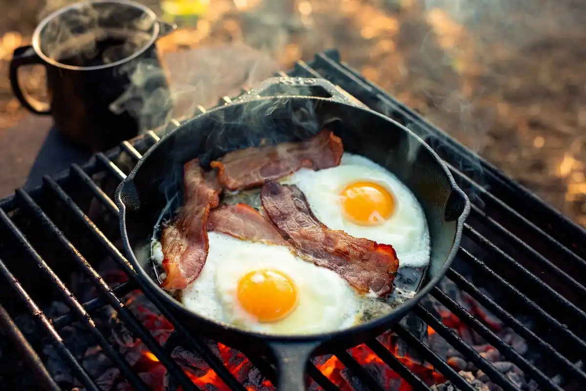 Cook a Full Camping Breakfast