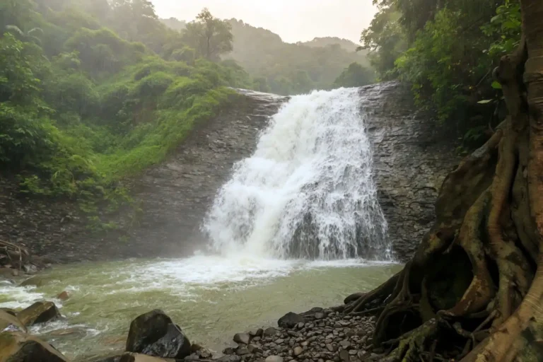 Kumari Waterfall, Bandarban: Best Time, Boat Route, Lodging