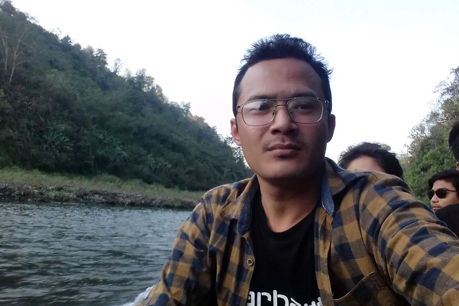 Thanchi Sangu River to Remakri by Boat